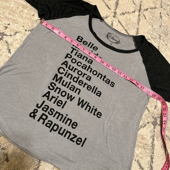 FREE WITH PURCHASE. Disney Princess shirt 👑 - Picture 4 of 4